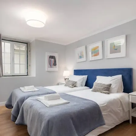 דירה Fanqueiros 96 - Balcony Over *